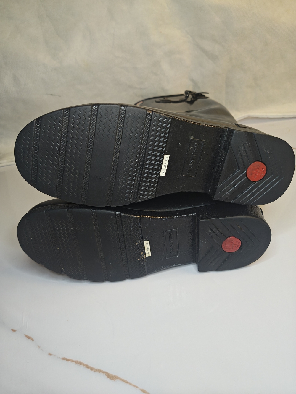 Hunter Glossy Tall Rain Boots - Black - Picture 12 of 16